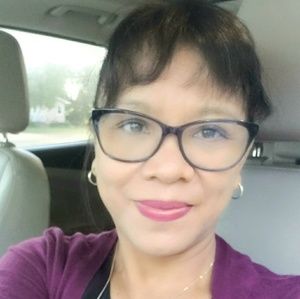 Meet your Posher, Jema